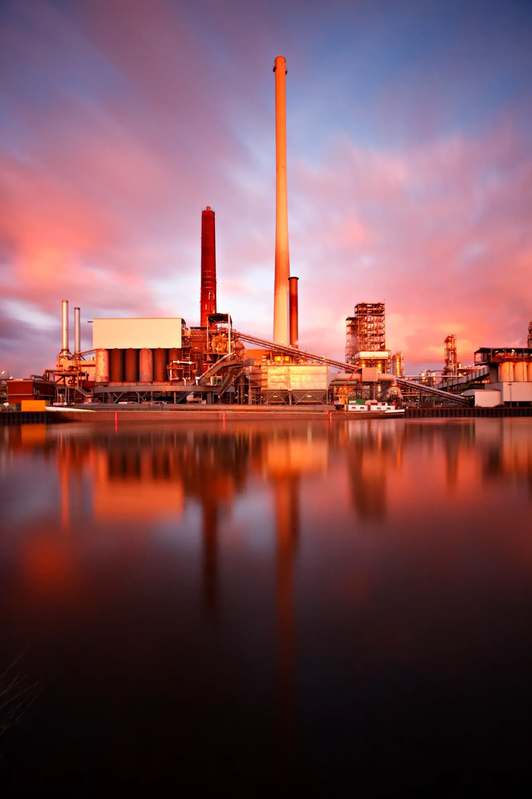 refinery daytime long exposure 2023 11 27 04 53 37 utc scaled