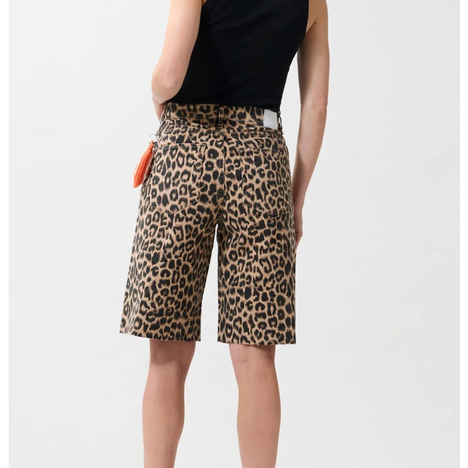 Catwalk Junkie Loose Fit Leopard Jorts Grey Morn - Afbeelding 2