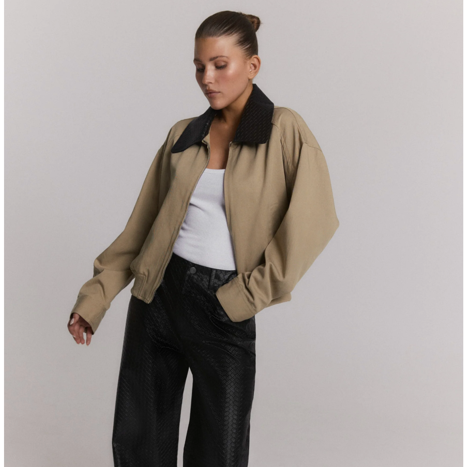 Refined Department Jotti Bomber Light Beige - Afbeelding 2