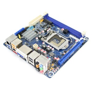 Intel DH77DF Socket 1155 Mini ITX 2