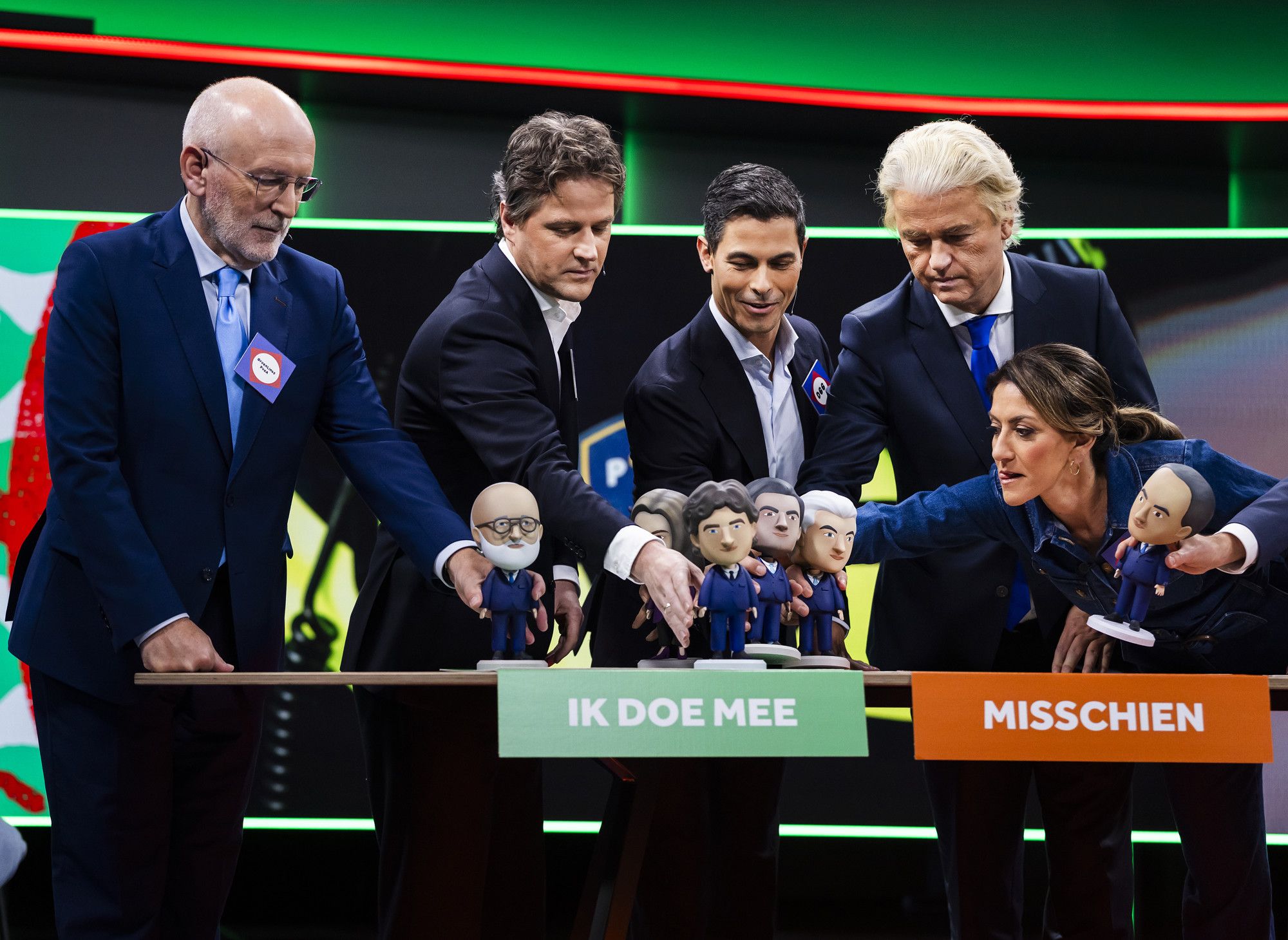 Ipsos I&O-zetelpeiling: vijf partijen dicht bij elkaar