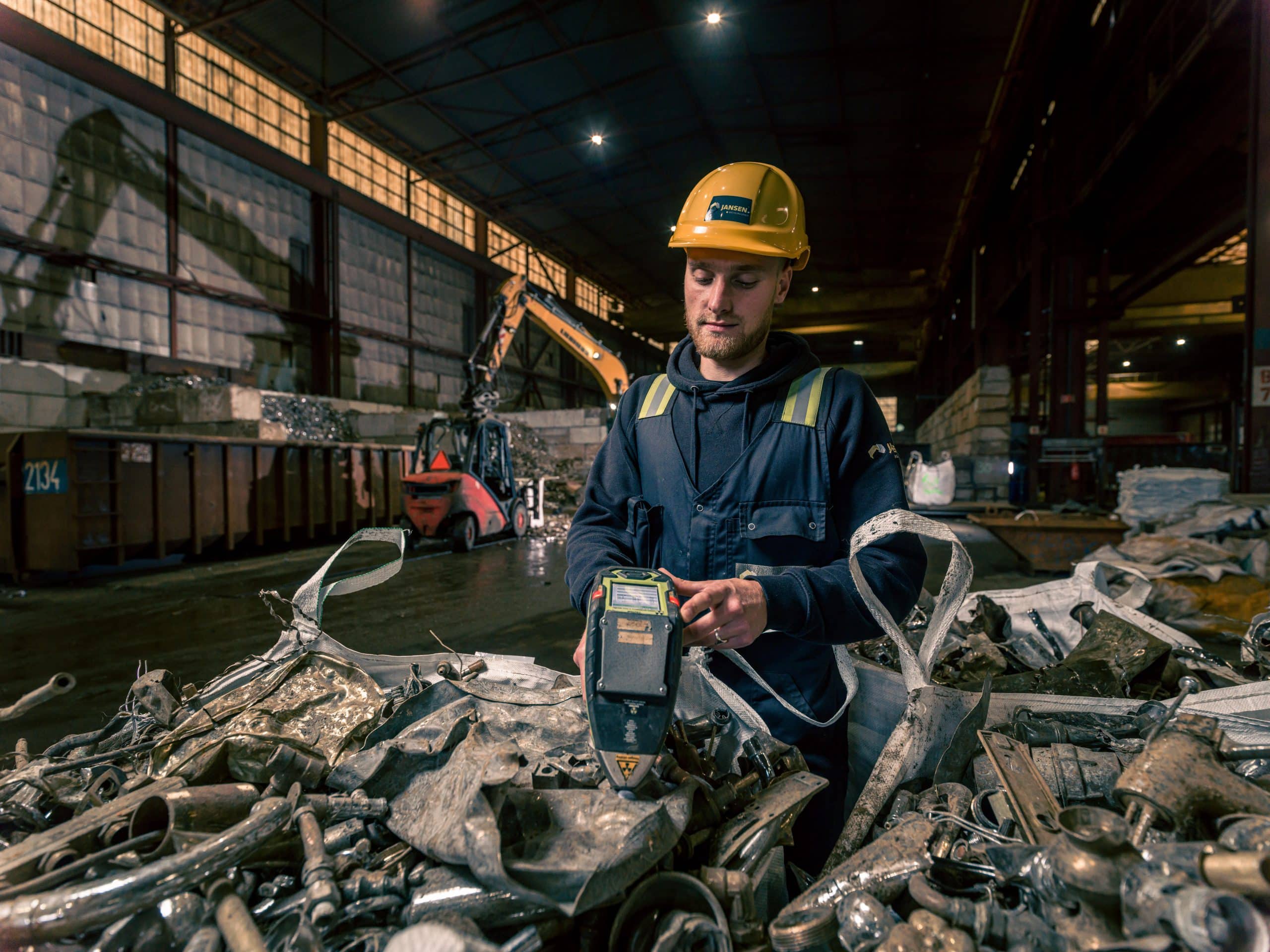 Jansen Recycling shoot okt 2023 01837 min scaled