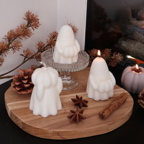 vegan-sojawas-spookkaars-in-wit-biologisch-afbreekbaar-en-met-de-hand-gegoten.