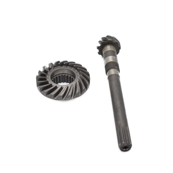 Gear + shaft differential front axle Iseki TH4260/TH4290 Concerns original Iseki part! Original part number: 1620-432-200-10 162043220010