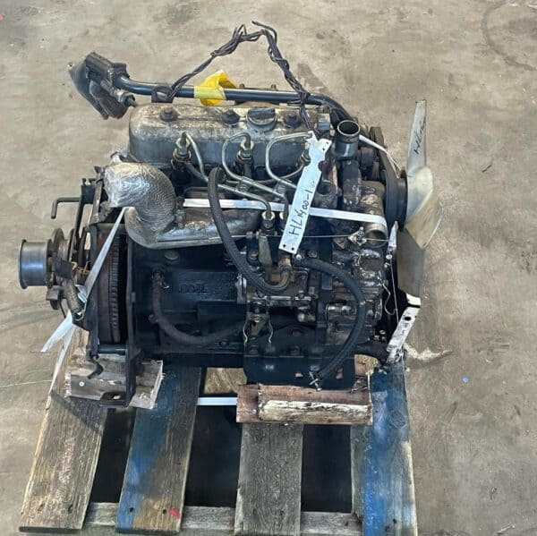 Iseki CA700 HL1400 motor Specificaties: Diesel 3 cilinders 649 cc